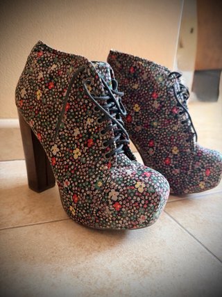 Botines de Tacón Estampado Floral