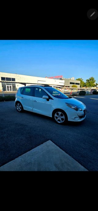 Renault Scenic 2010