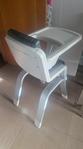 Trona Nuna Zaaz