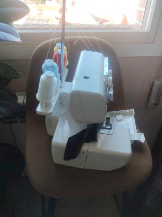 Remalladora Janome 8002D