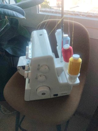 Remalladora Janome 8002D