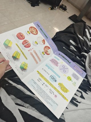 Un libro de matemáticas de guía completa ilustrada