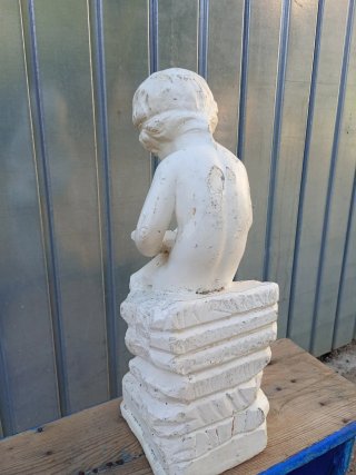 Figura Antigua de Escayola