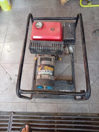 Generador Honda GX270