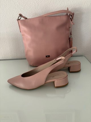 Conjunto bolso y zapatos nude/rosado