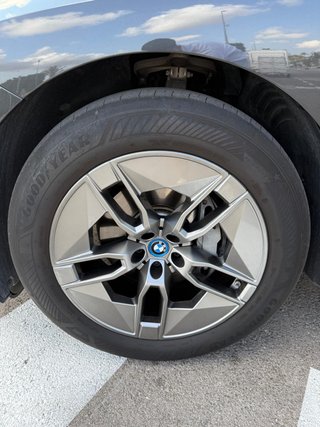 BMW iX 2022