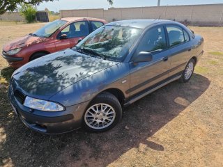 Mitsubishi Carisma 2002