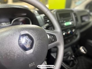 RENAULT TRAFIC CON DOS AÑOS DE GARANTIA