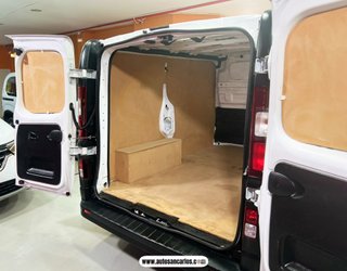 RENAULT TRAFIC CON DOS AÑOS DE GARANTIA