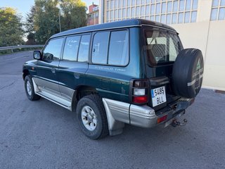 Mitsubishi Montero 2001