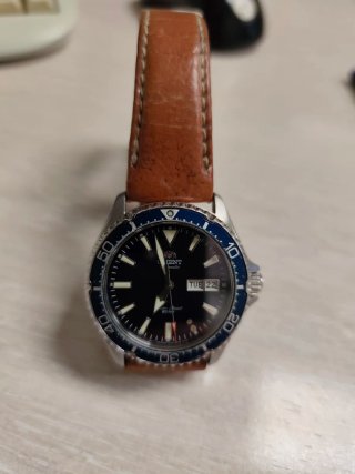 Reloj Orient Mako azul
