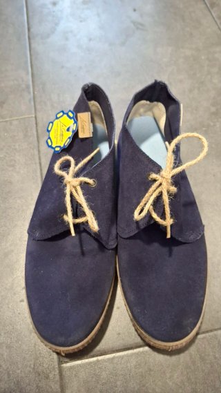 Zapatos serraje marca La Cadena. N39. Sin estrenar