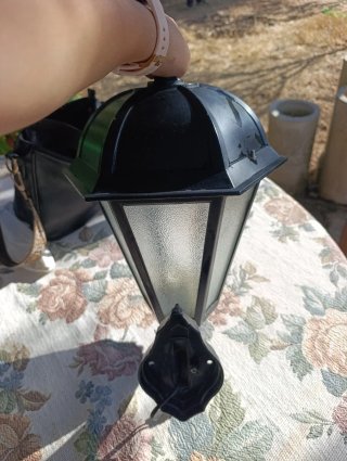 Farol de Exterior Negro