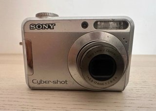 Sony Cyber-shot DSC-S650 Cámara Digital Y2K