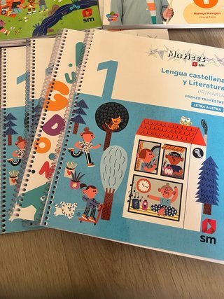 Libros de primero de primaria sin usar y nuevos