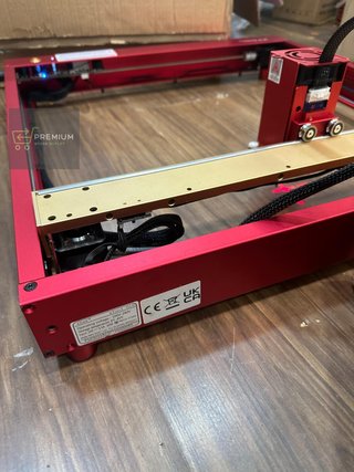 xTool D1 Pro Grabadora Laser Rojo - 60W