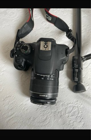 Cámara Canon EOS 1200D + Accesorios