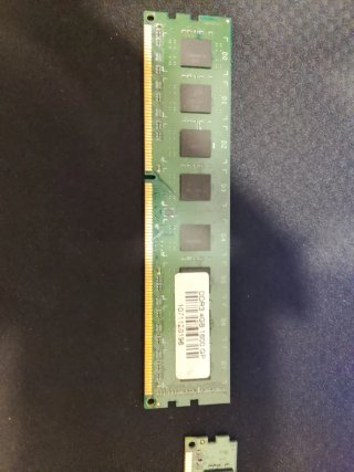 3 Módulos de Memoria RAM 4GB CADA UNA POR 10€