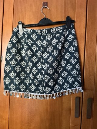Falda pantalón estampada Zara
