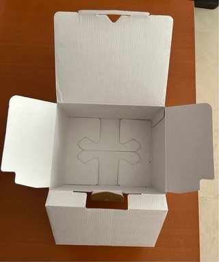Caja Nikon D5100
