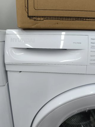 Lavatrice Hyundai a carica frontale 6 kg