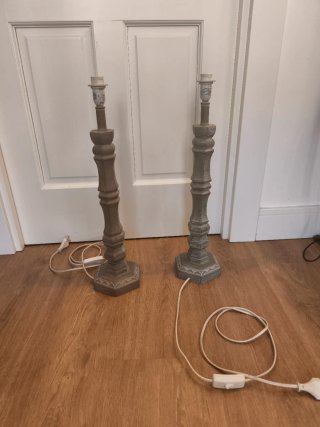 2 Lámparas de mesa