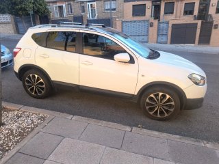Nissan qascai 2011