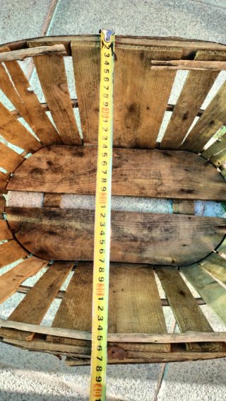 Cesta Rústica de Madera Artesanal