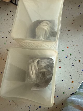 2 Lámparas de Mesa IKEA GRÖNÖ se entra en mano