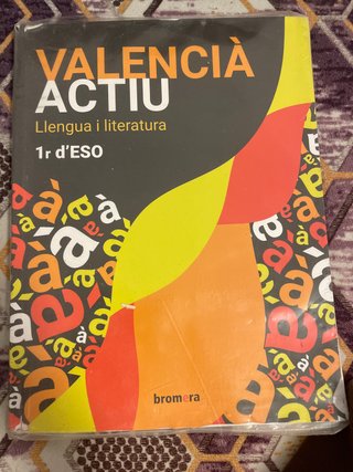 Libro de valenciano 1r de eso