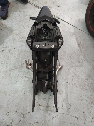 Subchasis Honda CBR