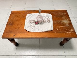 Mesita Vintage de Madera