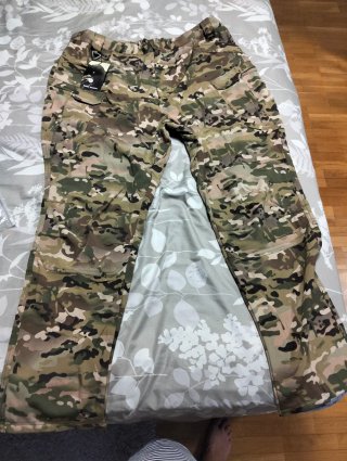 Pantaloncini cargo camouflage uomo 4XL / Taglia 46