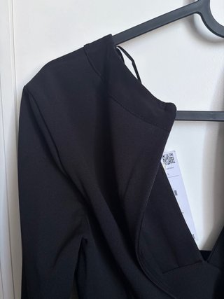 Mono negro corto Bershka talla XS