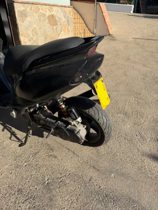 Yamaha Jog RR Scooter Negra