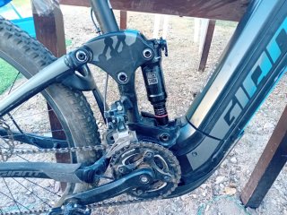 Bicicleta Eléctrica de Montaña Giant
