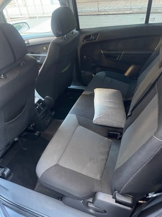 Opel Zafira 2005
