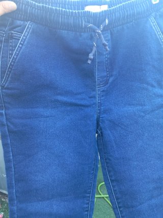 Pantalón vaquero niña