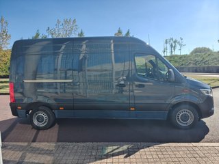 MERCEDES Sprinter 315 CDI 9G L2H2 3.5T