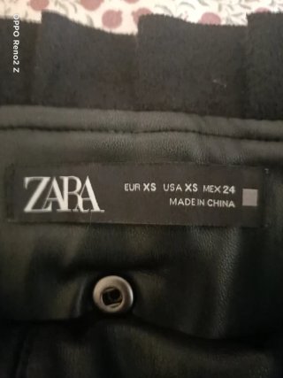 Minifalda negra Zara