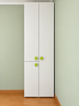 Armario 78x235 con librería integrada y baldas