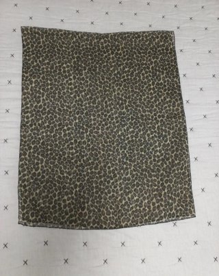 Pañuelo estampado leopardo