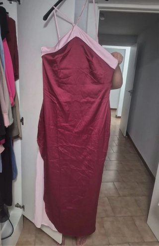 Vestido largo invitada rosa y burdeos