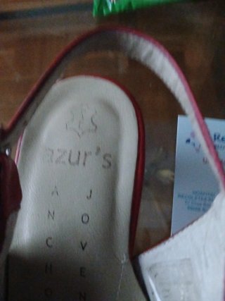 Zapatos y cartera rojos