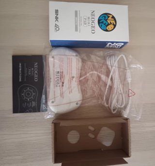 Neo Geo mini y mando