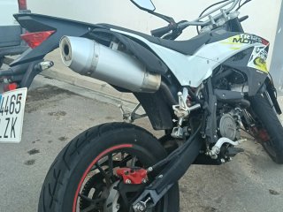 Moto 125 4T Supermoto