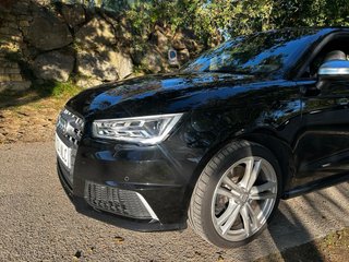 Audi S1 2015