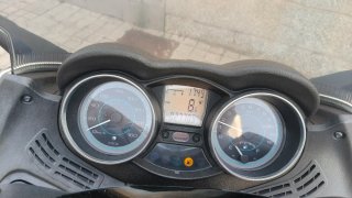 Piaggio X Evo 125
