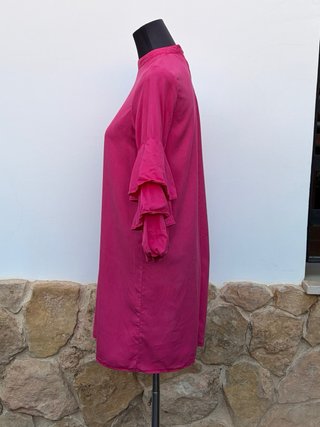 Vestido ZARA Rosa con Volantes