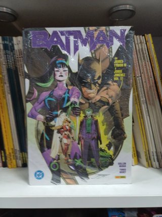 OMNIBUS BATMAN JAMES TYNION / JORGE JIMÉNEZ TOMO 1